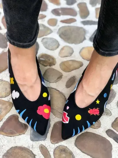 A New Vegan Universe Flats by Momoc