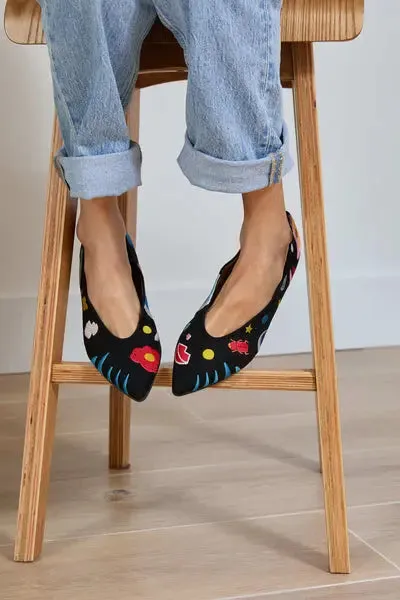 A New Vegan Universe Flats by Momoc