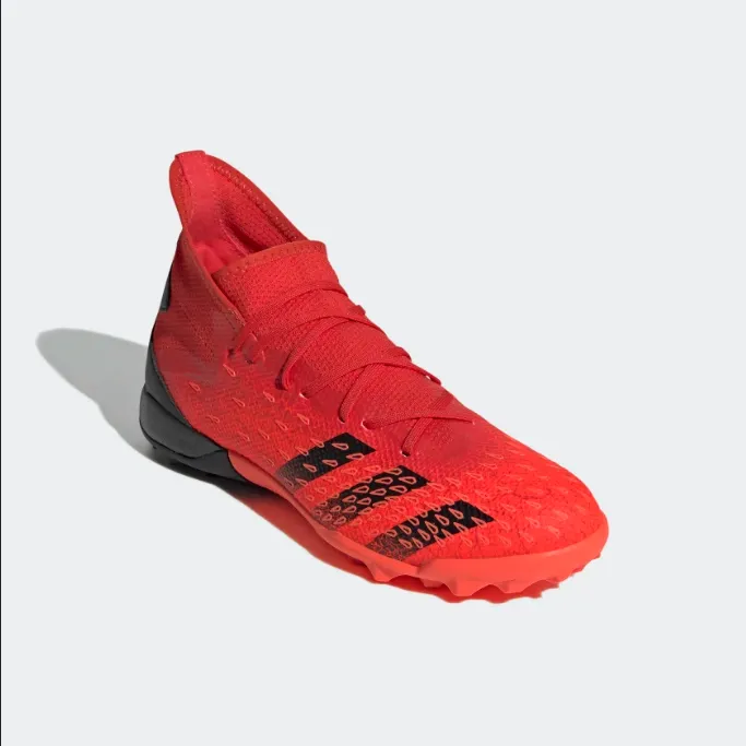 Adidas men's soccer shoe Predator Freak .3 TF FY6311 red black