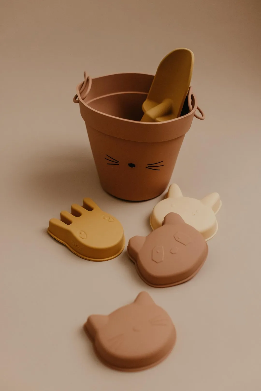 Beach Bucket & Toys Set - Pink Cat