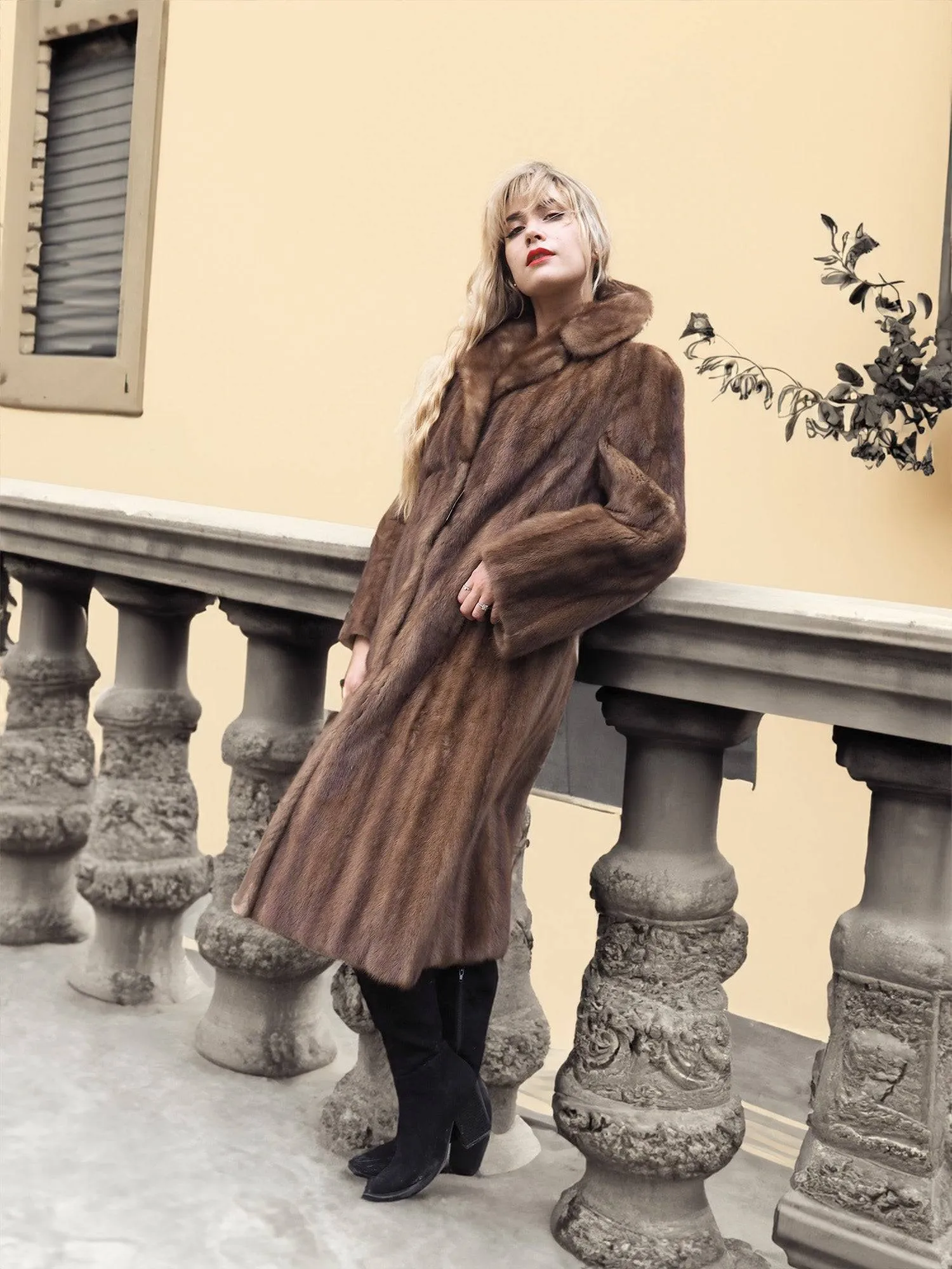 Dark Pastel Canadian Solid Brown Female Mink Fur Coat Coats M/L