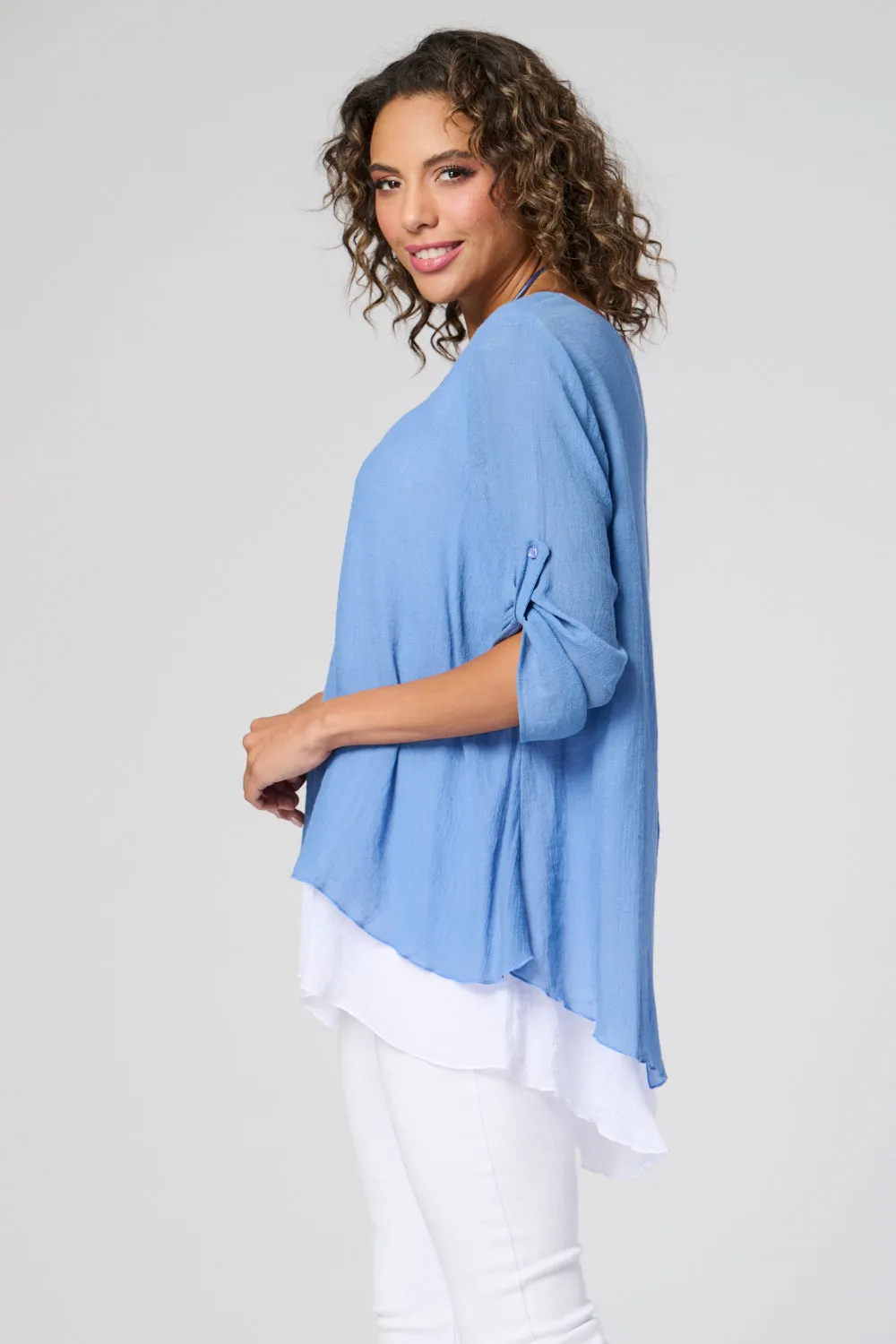 Saloos Contrasting Layers Top with Necklace